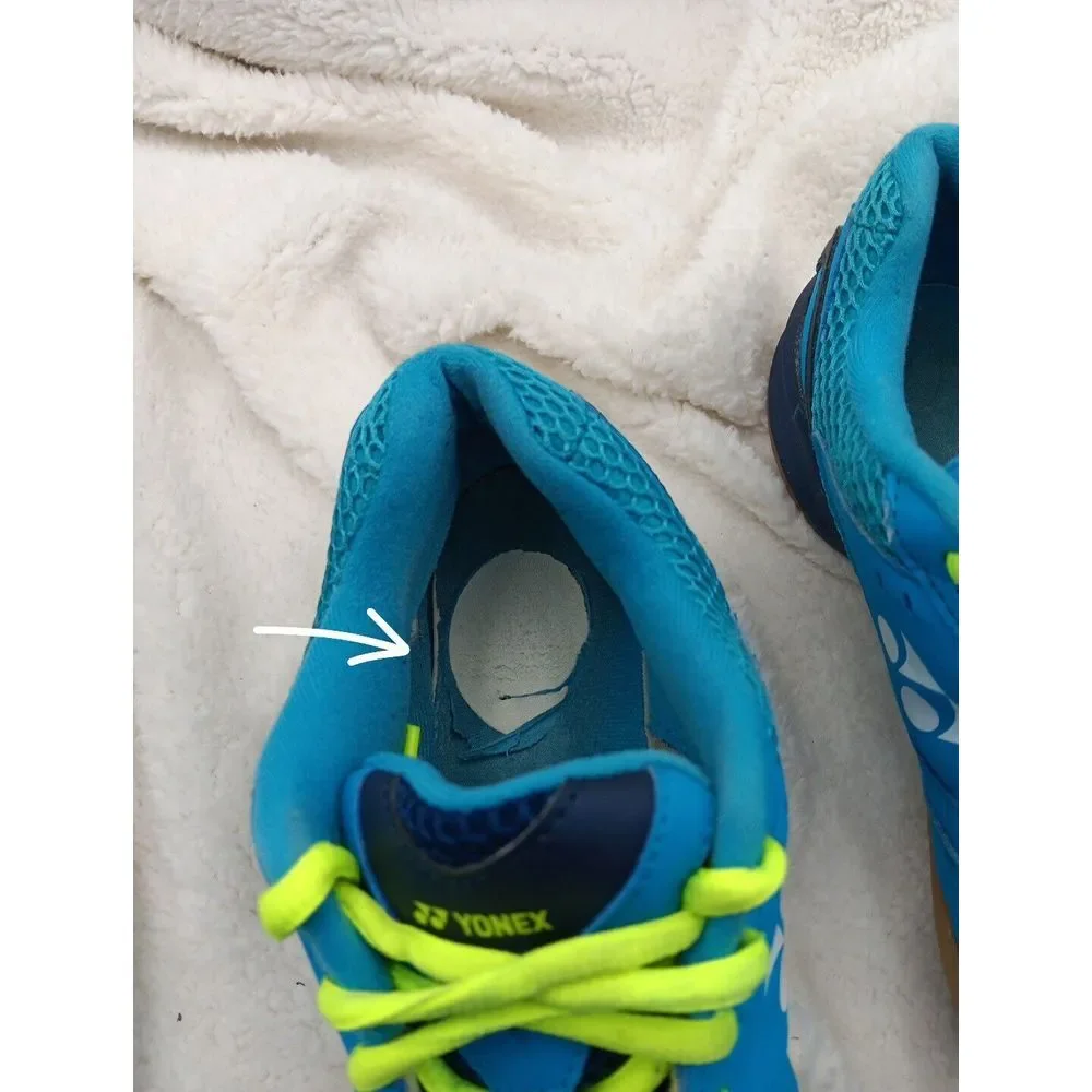 Yonex 30 power cushion badminton Woman's‎ shoes blue yellow Sz 8